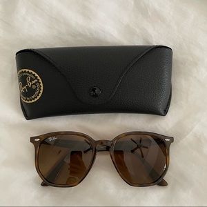 Ray-Ban Tortoise Shell Sunglasses Like New